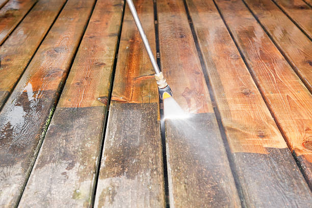 Why Choose Our Certified Pressure Washing Experts for Your Project Needs in Corte Madera, CA?
